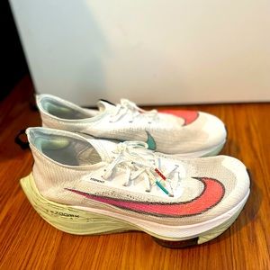 Nike ZoomX Alphafly Men Shoes Size 10 Super Comfortable Running Shoes